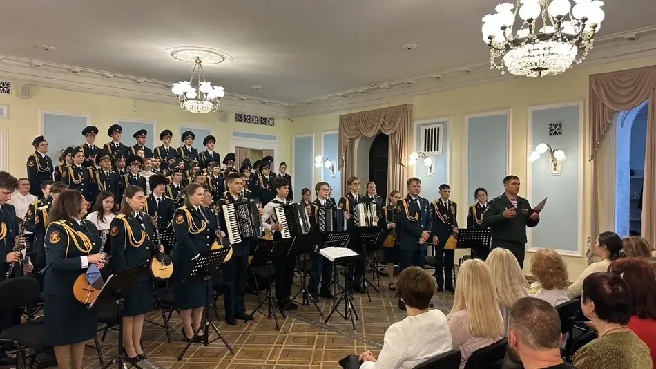 Совместный концерт для родителей воспитанников хоровой и оркестровой групп детского Ансамбля