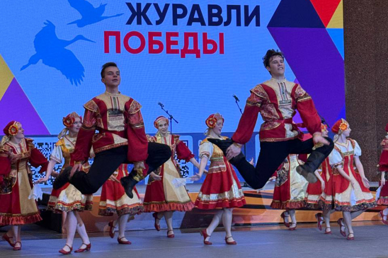 02 Литературно – хореографическая программа «Патриоты России»