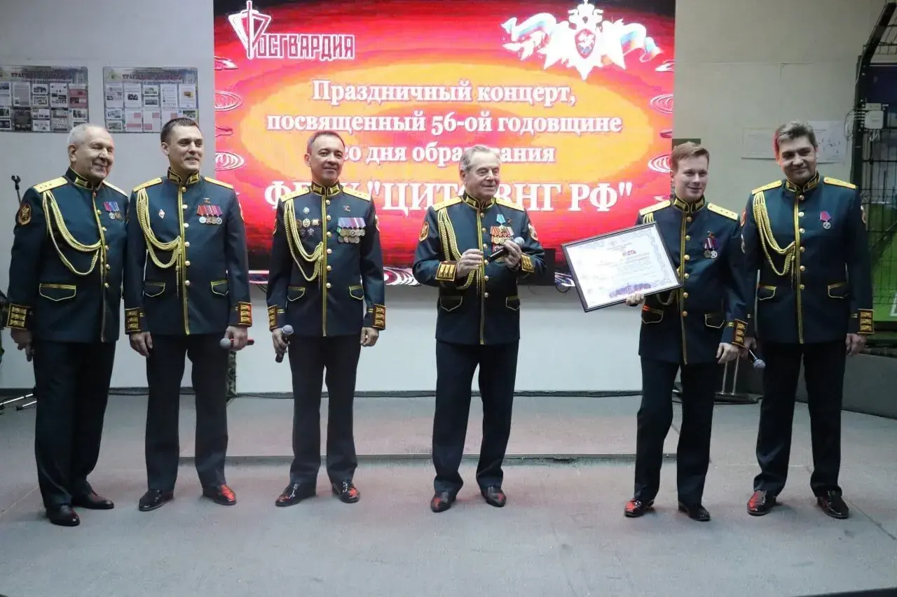 Ансамбль поздравил командный состав и военнослужащих 
Центра инженерно-технического обеспечения войск национальной 
гвардии Российской Федерации с днем образования Центра